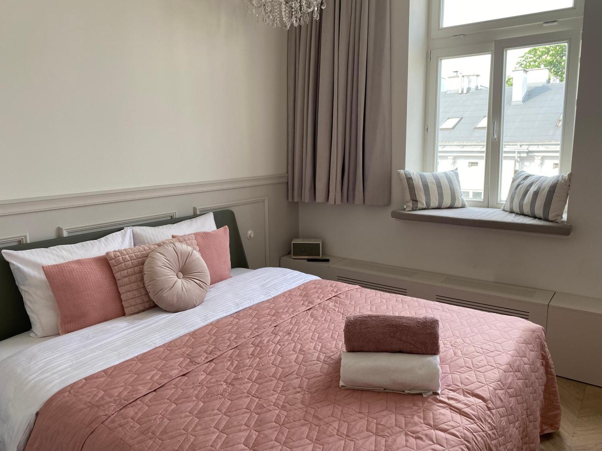 Royal Rose Apartment - Old Town كراكوفيا المظهر الخارجي الصورة