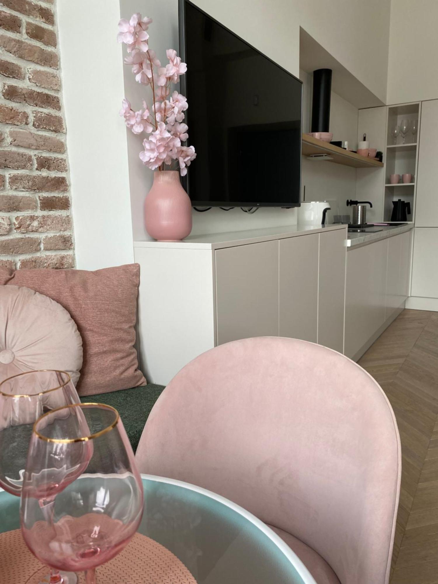 Royal Rose Apartment - Old Town كراكوفيا المظهر الخارجي الصورة